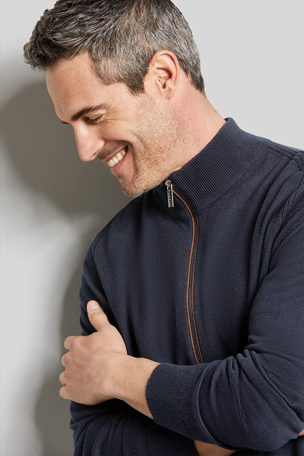 ΖΑΚΕΤΑ BUGATTI - 390 ΜΠΛΕ